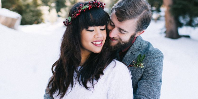 15 Seasonal Flower Crowns You Can Buy Now for Your Winter Wedding